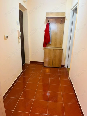Apartament 3 camere de vanzare - imagine 2