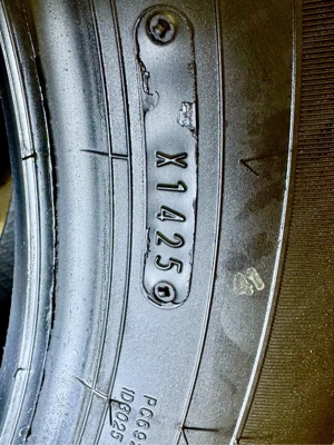 Anvelope de vara 225 60 18 Dunlop Grantrek  - imagine 5