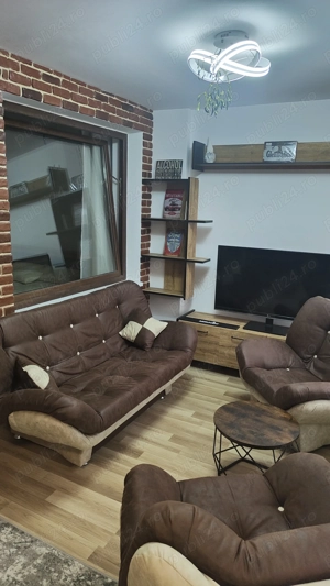Închiriez studio modern   Brașov, Str. Carpaților | renovat complet | MOBILĂ NOUĂ | WI-FI | PARCARE 