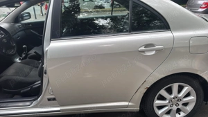 Toyota Avensis de vanzare - imagine 14