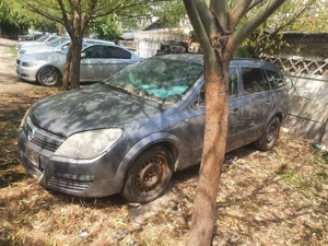 vand opel astra h pentru piese