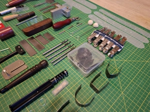 Set profesional unelte pielarie pt curele portofele, etc - imagine 5