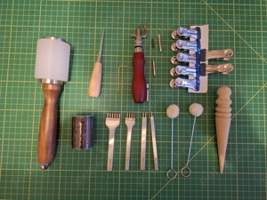 Set  unelte pielarie basic Dalti rombic 4mm