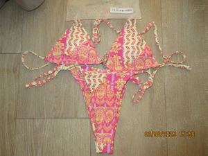 Costum de baie nepurtat marime M 