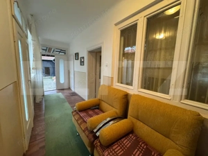 Casă 3 corpuri • Central Geoagiu • 657 mp teren • Garaj & utilități - imagine 7