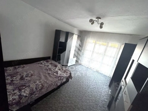 Apartament cu 1 camera, decomandat, etaj intermediar, zona Girocului - imagine 2