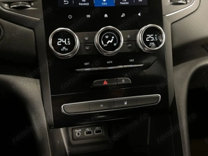 Renault Megane - imagine 19