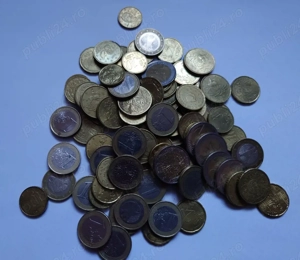 Monede diverse: euro, marci Germania, franci Elveția, lire Anglia, coroane s.a.m.d.