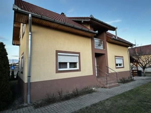 CASA NOUA I 226 MP I TEREN 722 I 4 DORMITOARE I LIVING I 2 BAI I FINISATA I 