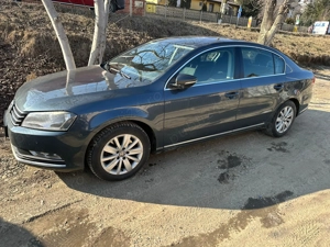 Volkswagen Passat 2.0 TDI BlueMotion Tehnology 4Motion Comfortline - imagine 4