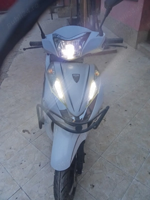 Scuter de vânzare  - imagine 2