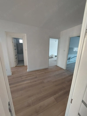 Apartament 4 camere de vânzare zona Favorit  - imagine 4