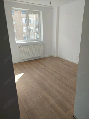 Apartament 4 camere de vânzare zona Favorit  - imagine 10