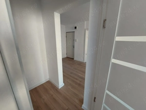 Apartament 4 camere de vânzare zona Favorit  - imagine 11