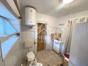 Casă cu teren generos și vedere superbă către munți – Cugir - imagine 3