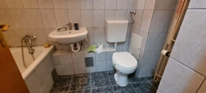 Garsoniera de inchiriat - imagine 2