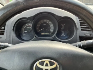 Toyota Hilux  - imagine 5