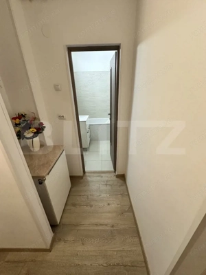 APARTAMENT CU 1 CAMERA FOARTE GENEROS-POZITIE EXCELENTA  - imagine 13