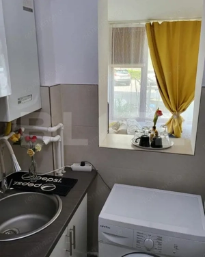 APARTAMENT CU 1 CAMERA FOARTE GENEROS-POZITIE EXCELENTA  - imagine 10