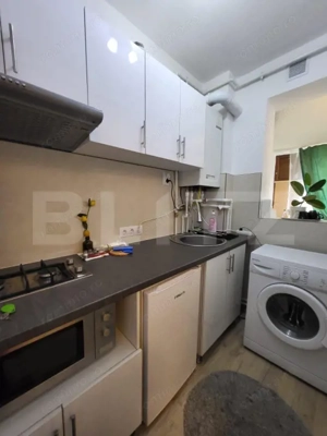 APARTAMENT CU 1 CAMERA FOARTE GENEROS-POZITIE EXCELENTA  - imagine 9