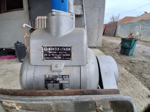 masina de reconditionat parchet