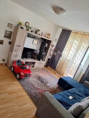 Apartament 3 camere, 52 mp, zona Micro 3