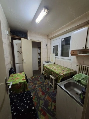 Inchiriez apartament 2 camere str.Alunisului