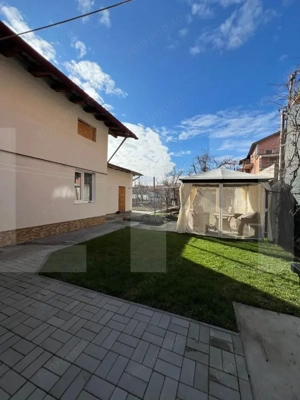 Casa de vanzare, 158 mp, zona Ronat