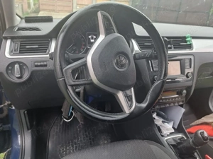 Proprietar Vând skoda rapid  - imagine 4