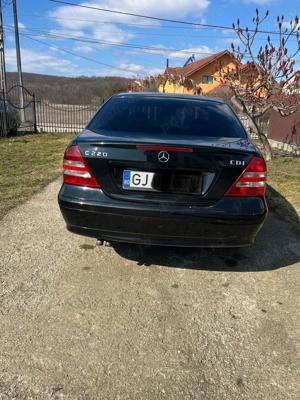 Vând sau schimb Mercedes C220, automat cu Golf 6, tot automat - imagine 2