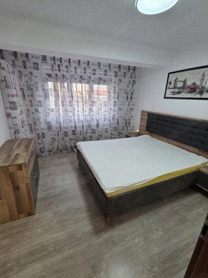 Studio lângă Metrou  - imagine 3