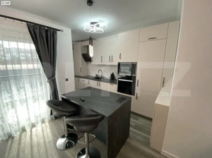 Apartament 2 camere, ultrafinisat, la cheie, etaj intermediar, zona Vivo - imagine 3