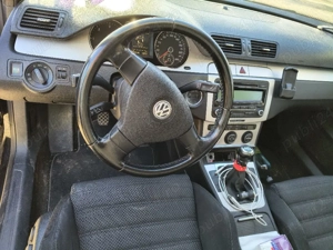 Vand VW Passat 2009 - imagine 2
