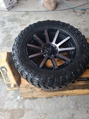 Jante cu cauciucuri Dodge Ram - imagine 6