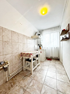  		Apartament cu 3 camere decomandat, situat la etajul 7, in Micro 20. - imagine 7