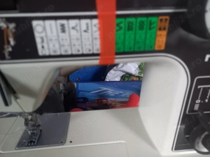 Mașini de cusut major5001 și Singer promise