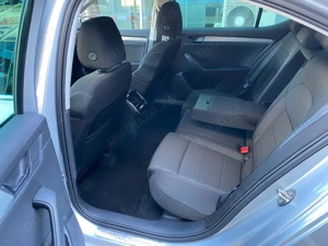 SKODA SUPERB  2.0 TDI 150CP-Cutie automata Garantie - imagine 12