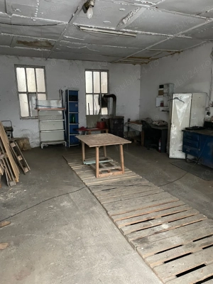 Hala de inchiriat 98mp, potrivit pentru atelier mecanica, service auto. str. IC Bratianu. - imagine 3