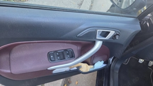 Ford Fiesta 1.6l Diesel Euro 5 Paket Titanium 2012 - imagine 10