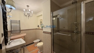 Apartament 3 camere, finisaje unice,  cu terasă, vedere la pârtie  - imagine 10