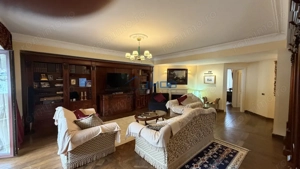 Apartament 3 camere, finisaje unice,  cu terasă, vedere la pârtie  - imagine 4