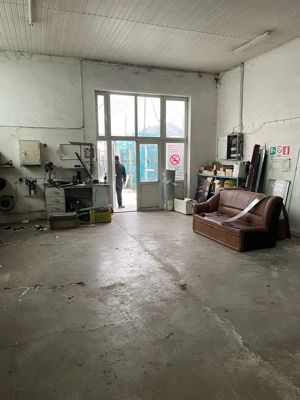 Sectie PVC de inchiriat. 98mp+ curte 105 mp. str. IC Bratianu. - imagine 2