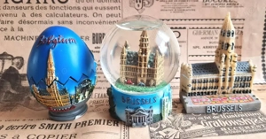 3 piese suvenir, Beligia   Bruxelles, vechi, bine păstrate