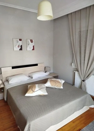 Mobilier dormitor ca nou( pat140 200, dulap,comoda)