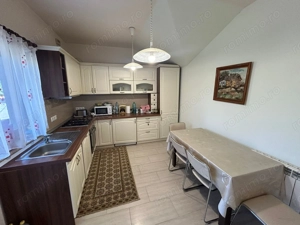 Casa tip duplex - zona Cetate - imagine 2