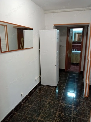 Apartament cu 2 camere de închiriat în Cornişa - imagine 4