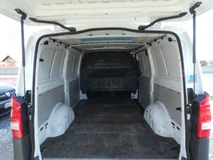 Mercedes Vito  - imagine 5