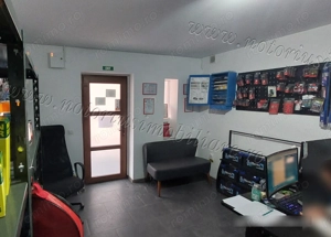 Apartament trei camere amenajat mixt, stare foarte bună, bulevard Micro 5, Hunedoara. - imagine 12