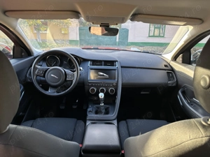 Jaguar E-Pace D150 - imagine 4