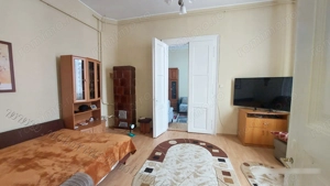 Casă în Hațeg - zonă centrală, singur în curte,  763 m2 de teren, stare foarte bună. - imagine 9